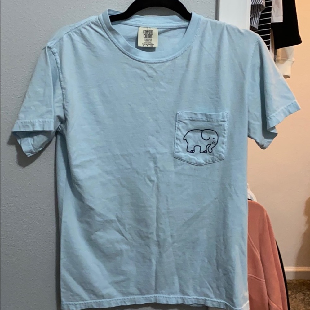 Tee